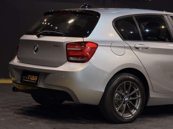 BMW-116i-2013