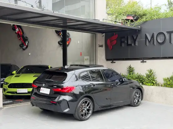 BMW-118i-1.5 12V GASOLINA M SPORT STEPTRONIC BMW-118i-2023