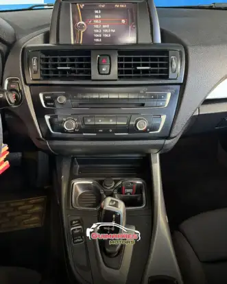BMW-118i-2011