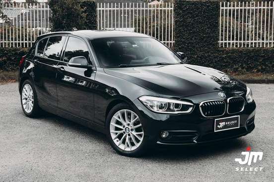 BMW-120i-2015