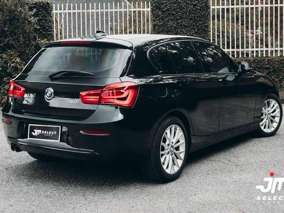 BMW-120i-2.0 16V SPORT ACTIVEFLEX 4P AUTOMÁTICO BMW-120i-2015