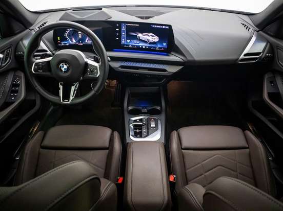 BMW-220i-2025