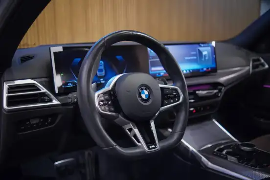 BMW-320i-2025