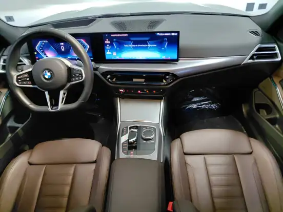 BMW-320i-2025