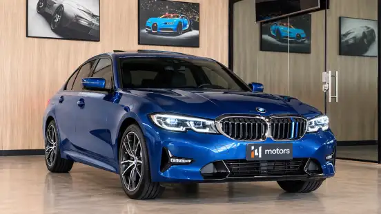 BMW-320i-2021