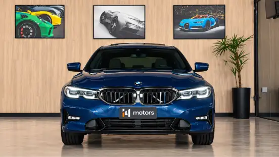BMW-320i-2021