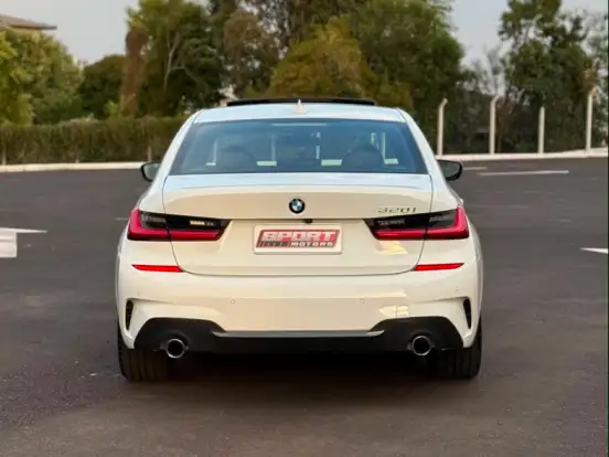 BMW-320i-2.0 16V TURBO GASOLINA M SPORT AUTOMÁTICO BMW-320i-2021