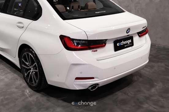 BMW-320i-2025