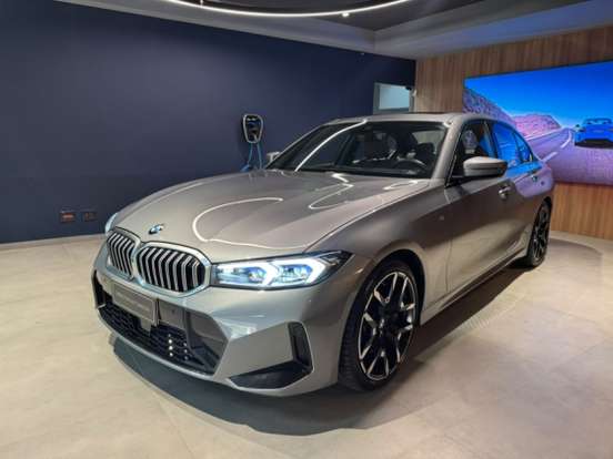 BMW-320i-2026