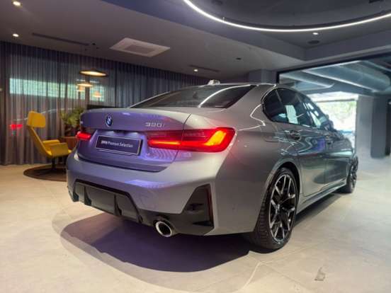 BMW-320i-2026