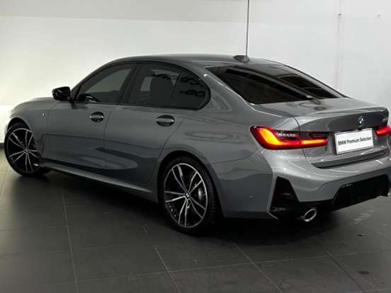 BMW-320i-2.0 16V TURBO FLEX M SPORT AUTOMÁTICO BMW-320i-2023