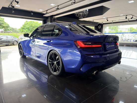 BMW-320i-2.0 16V TURBO FLEX M SPORT AUTOMÁTICO BMW-320i-2021