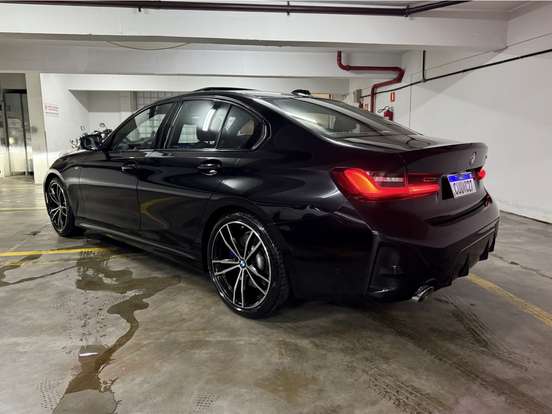 BMW-320i-2.0 16V TURBO FLEX M SPORT AUTOMÁTICO BMW-320i-2023