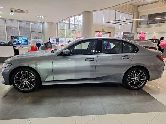 BMW-320i-2.0 16V TURBO FLEX SPORT GP AUTOMÁTICO BMW-320i-2024