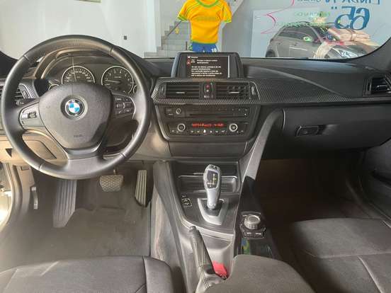 BMW-320i-2.0 16V TURBO GASOLINA 4P AUTOMÁTICO BMW-320i-2013