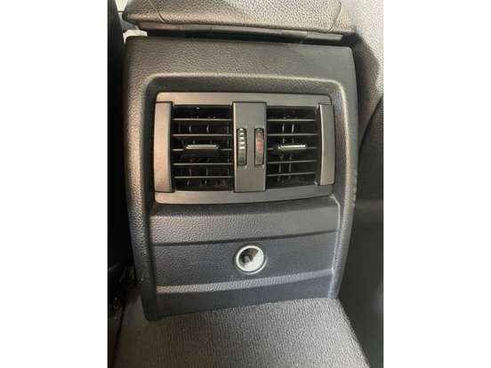 BMW-320i-2013