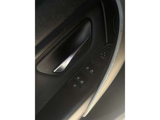 BMW-320i-2.0 16V TURBO GASOLINA 4P AUTOMÁTICO BMW-320i-2013