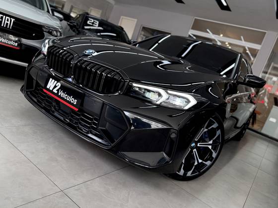 BMW 330e 2.0 16V TURBO HÍBRIDO M SPORT AUTOMÁTICO