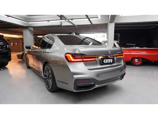BMW-745Le-3.0 TWINPOWER HÍBRIDO M SPORT AUTOMÁTICO BMW-745Le-2020