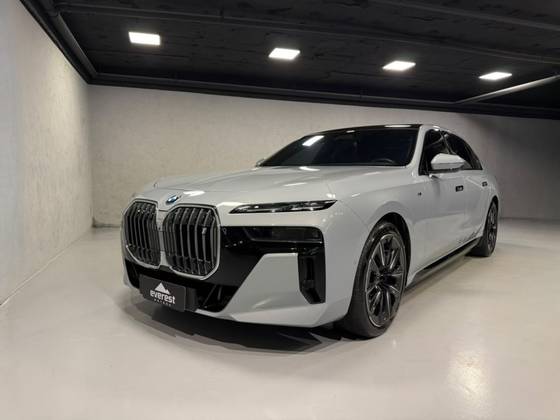 BMW i7 ELÉTRICO XDRIVE60 M SPORT