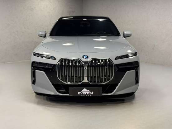 BMW-i7-ELÉTRICO XDRIVE60 M SPORT BMW-i7-2023