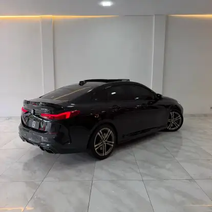 BMW-M 235i-2021