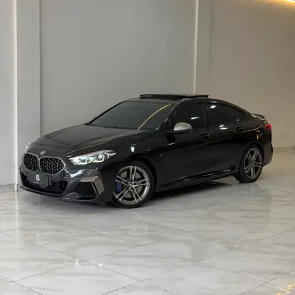 BMW-M 235i-2021