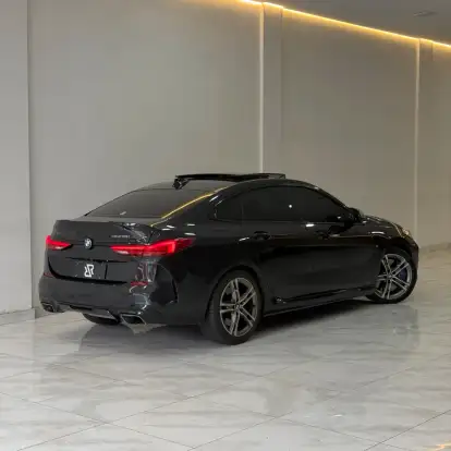 BMW-M 235i-2021