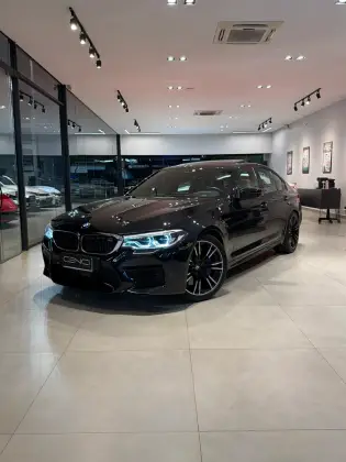 BMW M5 4.4 V8 TWIN POWER M XDRIVE STEPTRONIC