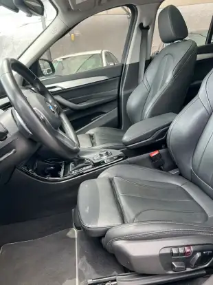 BMW-X1-2022