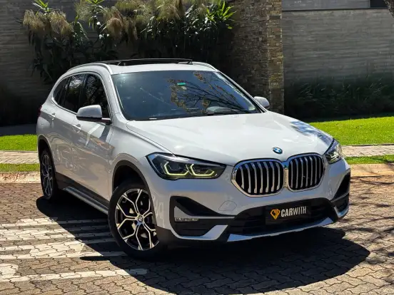 BMW-X1-2.0 16V TURBO ACTIVEFLEX SDRIVE20I X-LINE 4P AUTOMÁTICO BMW-X1-2021