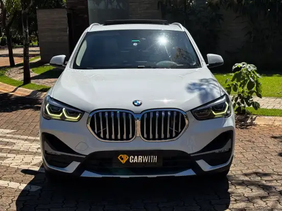 BMW-X1-2.0 16V TURBO ACTIVEFLEX SDRIVE20I X-LINE 4P AUTOMÁTICO BMW-X1-2021