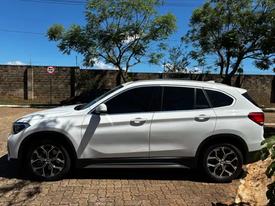 BMW-X1-2.0 16V TURBO ACTIVEFLEX SDRIVE20I X-LINE 4P AUTOMÁTICO BMW-X1-2021