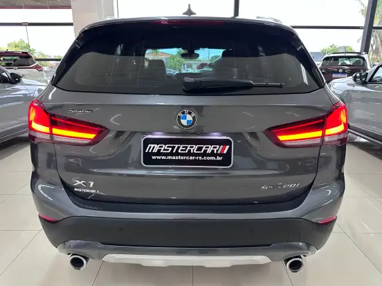 BMW-X1-2.0 16V TURBO ACTIVEFLEX SDRIVE20I X-LINE PLUS 4P AUTOMÁTICO BMW-X1-2022