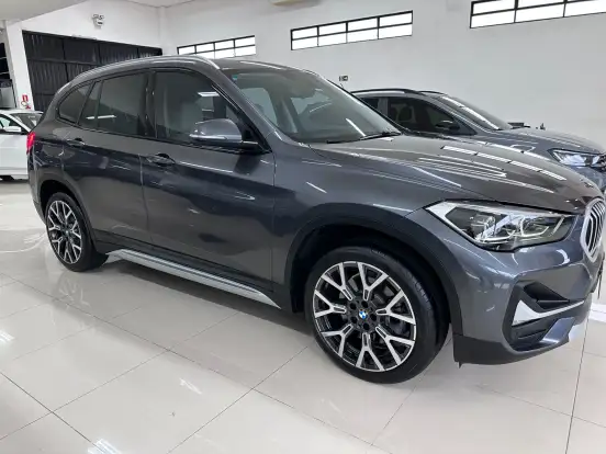 BMW-X1-2022