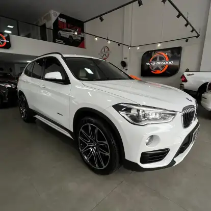 BMW-X1-2016