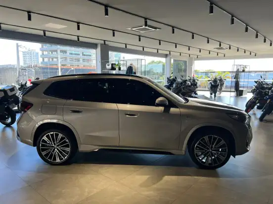 BMW-X1-2.0 16V TURBO GASOLINA SDRIVE20I M SPORT STEPTRONIC BMW-X1-2024