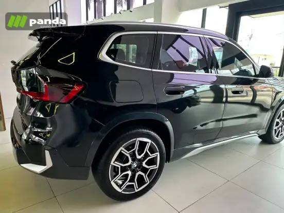 BMW-X1-2023