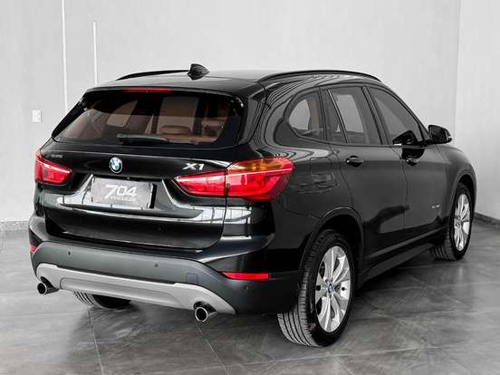BMW-X1-2.0 16V TURBO ACTIVEFLEX SDRIVE20I 4P AUTOMÁTICO BMW-X1-2018