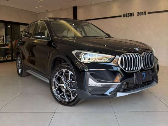BMW-X1-2021