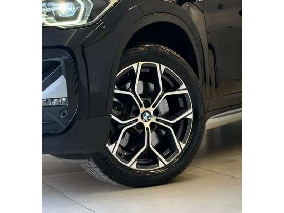BMW-X1-2.0 16V TURBO ACTIVEFLEX SDRIVE20I X-LINE 4P AUTOMÁTICO BMW-X1-2021