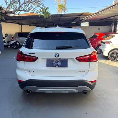 BMW-X1-2019