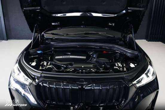 BMW-X1-2024