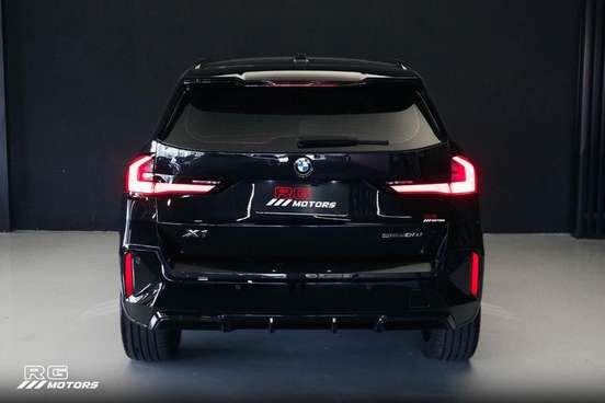 BMW-X1-2024