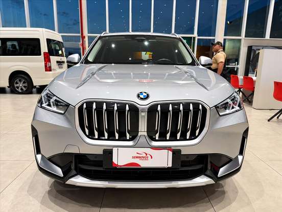 BMW-X1-2022