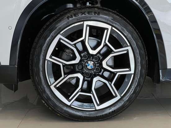 BMW-X1-2022