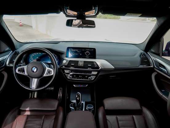 BMW-X3-2021