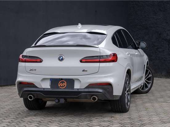 BMW-X4-2019