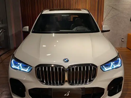 BMW-X5-3.0 I6 TURBO HÍBRIDO XDRIVE45E M SPORT AUTOMÁTICO BMW-X5-2022