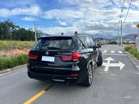 BMW-X5-3.0 4X4 M50D I6 TURBO DIESEL 4P AUTOMÁTICO BMW-X5-2018